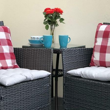 North Walk House Bed & Breakfast Линтън Екстериор снимка