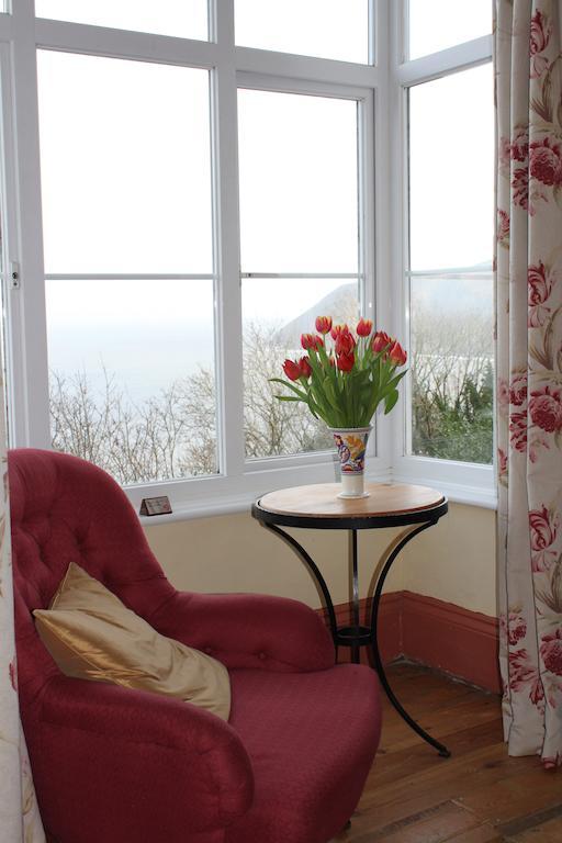 North Walk House Bed & Breakfast Линтън Стая снимка