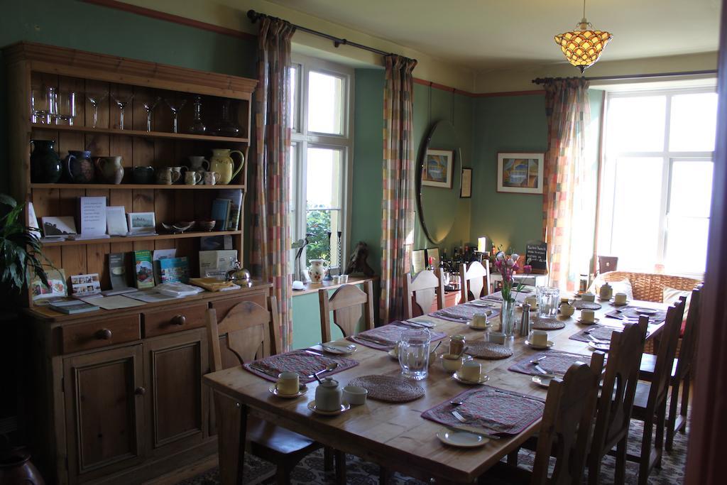 North Walk House Bed & Breakfast Линтън Екстериор снимка