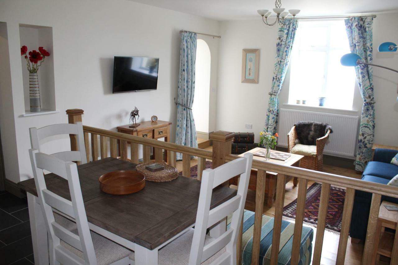 North Walk House Bed & Breakfast Линтън Екстериор снимка